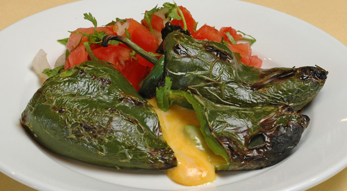 Zona Fresca Chili Rellenos - Photo Copyright 2011-2022 Robert Giordano