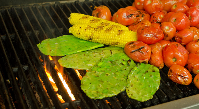 Zona Fresca Grilled Veggies - Photo Copyright 2011-2022 Robert Giordano